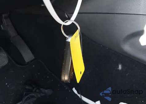 2020 Jeep Grand Cherokee Laredo E 4X2 from USA, damaged, VIN 1C4RJEAG6LC106131